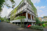 D'Journey Hotel 