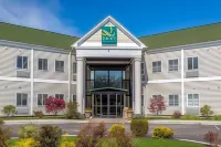 Quality Inn and Suites Newport - Middletown Hoteles en 