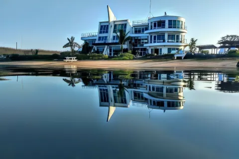 Migrator Intertidal Homestay