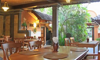 Cafe Wayan Cottages Senggigi