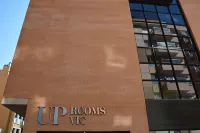 Up Rooms Vic Hotel