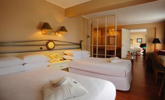 Suites del Bosque Hotel