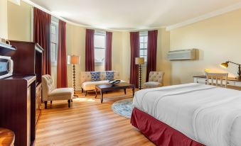 The Carriage House Inn Newport, Ascend Hotel Collection