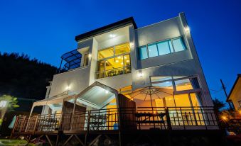 Geoje Seonjae Pension