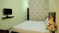 Hotel Livinn by F9 Hotels near Shiv Shakti Pooja Ghar