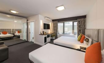 Comfort Hotel East Melbourne