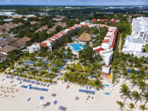 Viva Azteca by Wyndham, A Trademark All Inclusive Resort