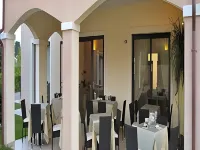 Hotel la Perla - Breakfast
