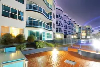 워터마크 리조트 칼론드라 Golden Beach 호텔