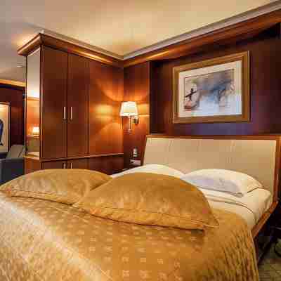 Koener Hotel & Spa Rooms