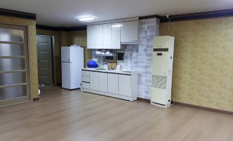 Sunchang Hoemunsan Palace Resort Pension