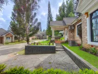 Villa Kota Bunga A8-01 - 3Br with Pool by Zahra Al-Jazeerah