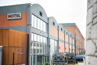 Titanic Hotel Liverpool Hotels near Hugh Baird College