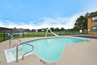 Angus Inn Motel - piscine
