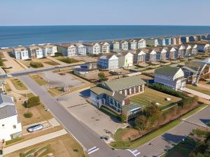 Nags Head Beach Inn by Kees Vacations