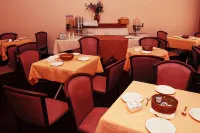 Hotel Luna Rossa - servizio colazione