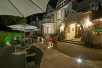 Chateau la Chaire Hotels near Jersey Zoo