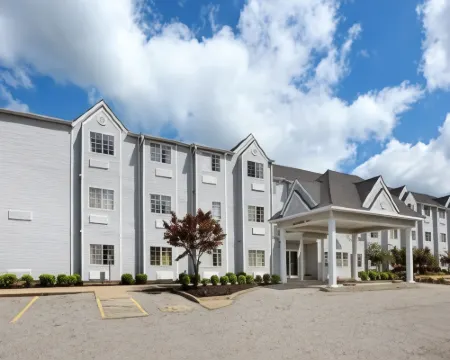 Americas Best Value Inn and Suites Jackson Hotels in Jackson