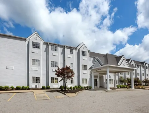 Americas Best Value Inn and Suites Jackson Hotels in Humboldt