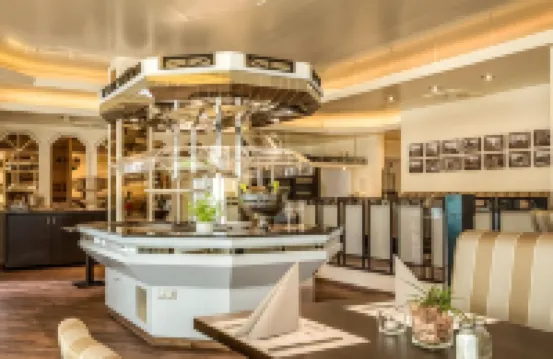 漢堡哈爾堡TOP城市線全景飯店