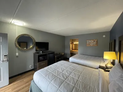 Econo Lodge Hotels in Forest City
