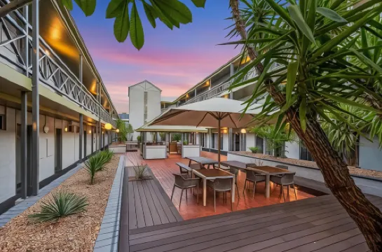 Stay at Alice Springs Hotel Hotels in Alice Springs