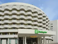 Holiday Inn Moscow Seligerskaya エクスペリメンタニウムサイエンスミュージアム周辺のホテル