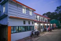 Shadaxari Nilaya - parking
