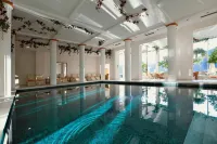 Grand Hotel Toplice - Small Luxury Hotels of the World - Bãi đậu xe