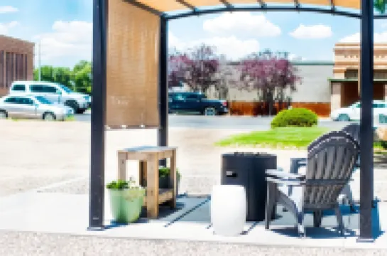 Blue Sage Inn & Suites