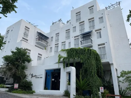 Casa Ayesha Sweet Staycation at la Bella Tagaytay Отели рядом с достопримечательностью «Splendido Taal Golf Club»