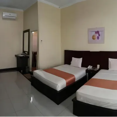 Jazz Hotel Palu Hotel dekat Mawar Merah Kost