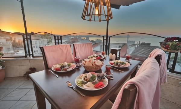 Artefes Hotel Old City & Spa
