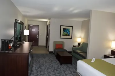 Best Western Plus Hardeeville Inn  Suites