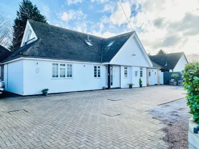 The Thorpe Guesthouse Hotels in Huntingdon