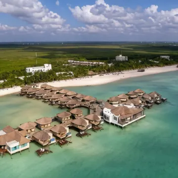 Hotel Palafitos Overwater Bungalows