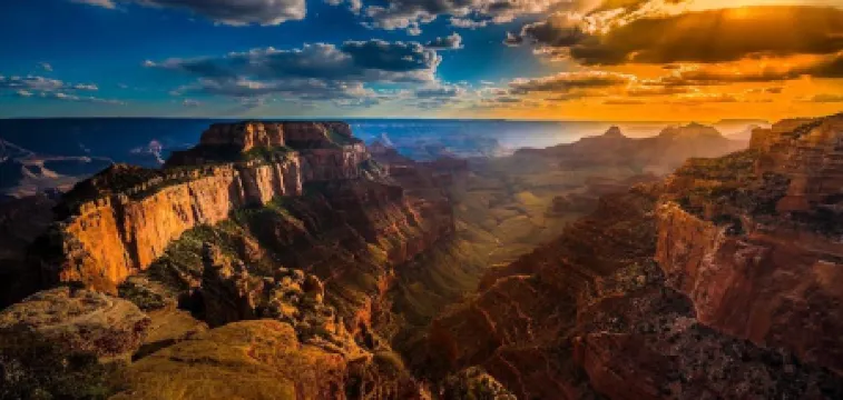 Work/Vacation Townhouse #1 - 3 bdrm / 2.5 bath Ensuite