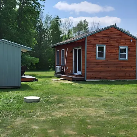 Lake Champlain Tiny House Paradise Private & Beautiful!