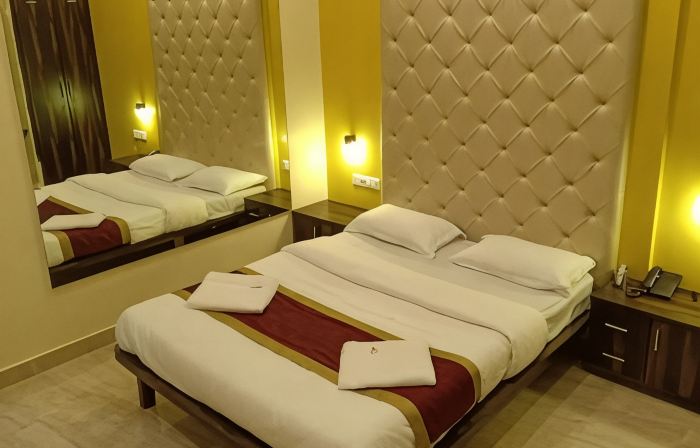 Hotel Deepak Executive, Ganpatipule