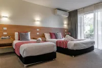 Rainbow Motel Queanbeyan Hotels in Queanbeyan East