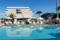 Palazzo Lakeside Hotel