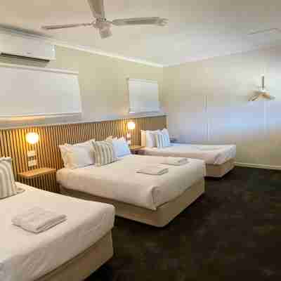 High Street Motel Rooms