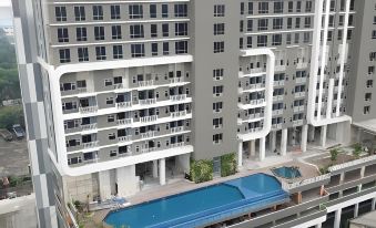 Tentrem Room at Springwood Residence