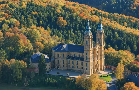 斯皮參普費爾酒店