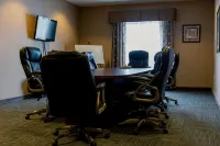 Holiday Inn Express & Suites Sidney