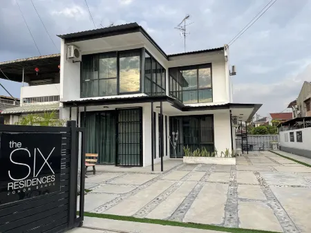 The Six Residences at JB Sentosa Отели рядом с достопримечательностью «Figure Museum Johor»