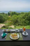Little Tamarind - breakfast