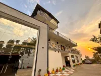 Winterline Gold Resort Hotels near TRISHAKTI CHOWK