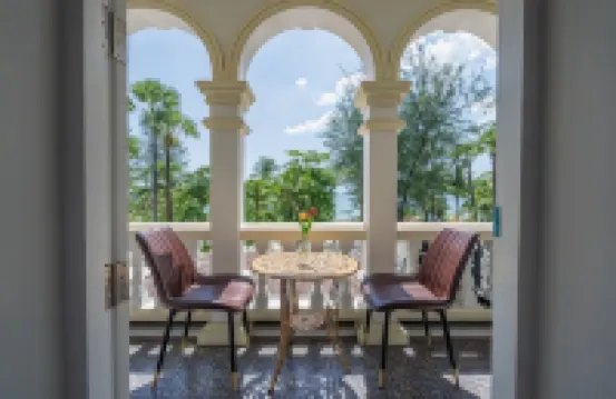 Seaside Patong House - Newly Open