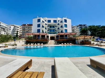 Harbour Hotel